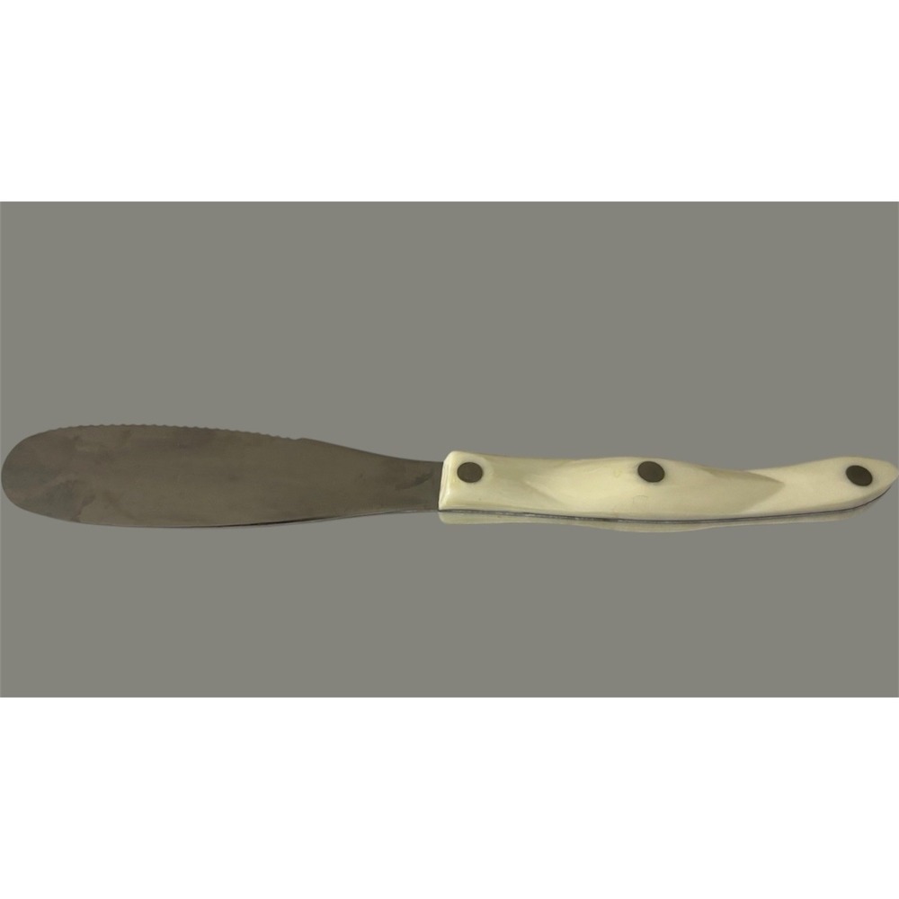 CUTCO 1768 Spreader Spatula Serrated Edge Pearl White Handle
